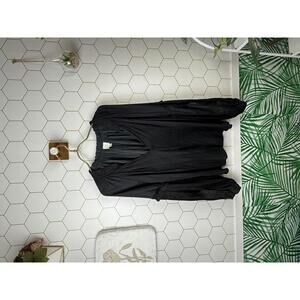 roan & ryan by Evereve Black Kylee Satin Ruffle Blouse - Size - Small